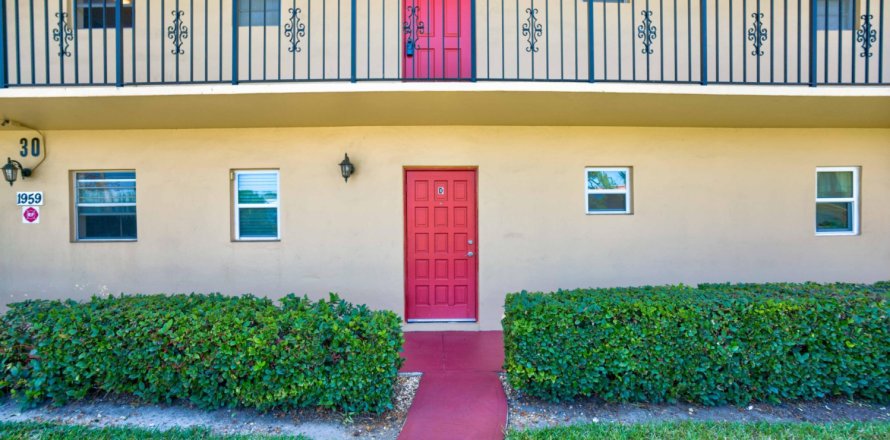 Condominio en Stuart, Florida, 1 dormitorio  № 1134919