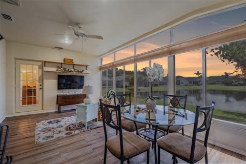 Villa ou maison à vendre à Trinity, Floride: 3 chambres, 158.31 m2 № 1915711 - photo 2