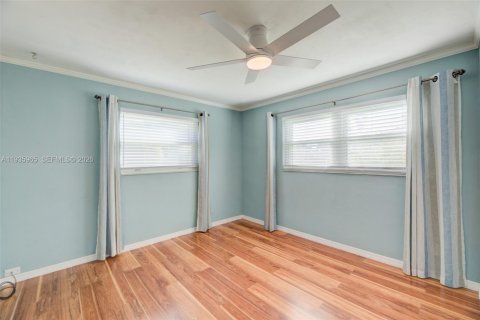 Купить виллу или дом в Дания-Бич, Флорида 3 спальни, 145.02м2, № 1994039 - фото 26