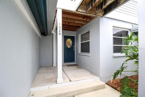 Copropriété à louer à Sarasota, Floride: 2 chambres, 89.09 m2 № 914817 - photo 3