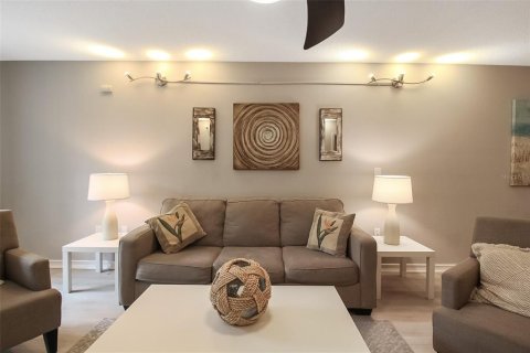 Copropriété à louer à Sarasota, Floride: 2 chambres, 89.09 m2 № 914817 - photo 17