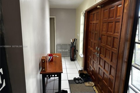 Купить виллу или дом в Майами, Флорида 3 спальни, 208.29м2, № 2017555 - фото 3