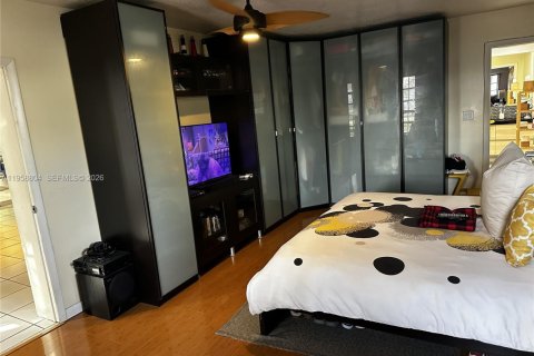 Купить виллу или дом в Майами, Флорида 3 спальни, 208.29м2, № 2017555 - фото 19