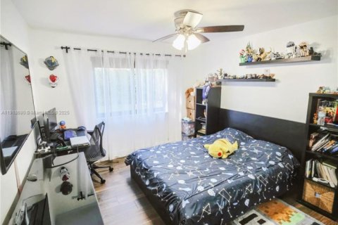 Condominio en venta en Hollywood, Florida, 3 dormitorios, 114.83 m2 № 1973942 - foto 8