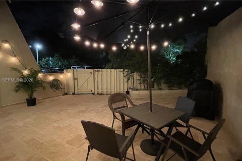 Apartment in Miami, Florida 1 bedroom, 72.09 sq.m. № 1995215 - photo 7