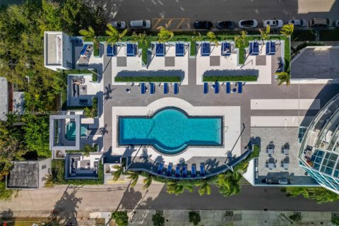 Condominio en alquiler en Miami, Florida, 1 dormitorio, 76.92 m2 № 1949625 - foto 19