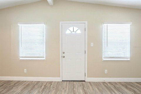 Casa en venta en Tampa, Florida, 4 dormitorios, 147.62 m2 № 1571728 - foto 3