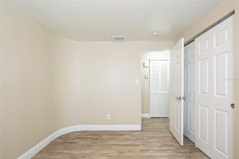 Casa en venta en Tampa, Florida, 4 dormitorios, 147.62 m2 № 1571728 - foto 28