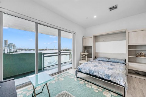 Condominio en alquiler en Miami Beach, Florida, 42.83 m2 № 2055759 - foto 3