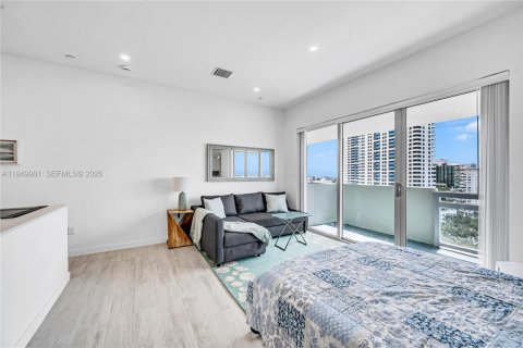Condominio en alquiler en Miami Beach, Florida, 42.83 m2 № 2055759 - foto 19