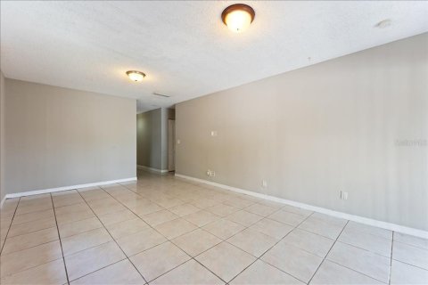 Condominio en venta en Tampa, Florida, 2 dormitorios, 99.22 m2 № 2218637 - foto 11