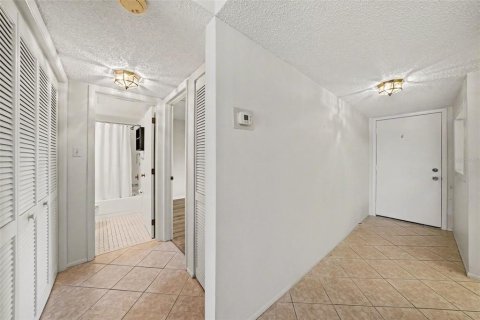 Купить кондоминиум в Олдсмар, Флорида 3 комнаты, 101.64м2, № 2101824 - фото 21