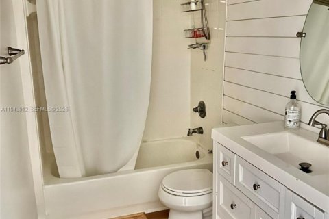 Купить кондоминиум в Майами, Флорида 2 спальни, 73.11м2, № 2001864 - фото 10