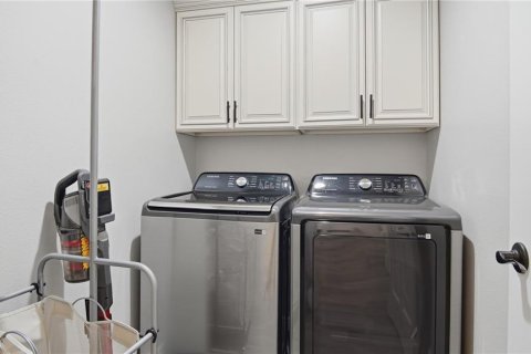 House in Dunnellon, Florida 3 bedrooms, 136.85 sq.m. № 2267482 - photo 23