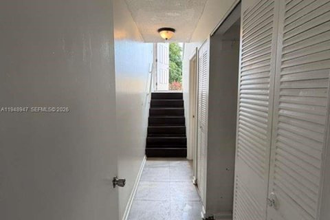 Townhouse in Sunrise, Florida 4 bedrooms № 2004720 - photo 30