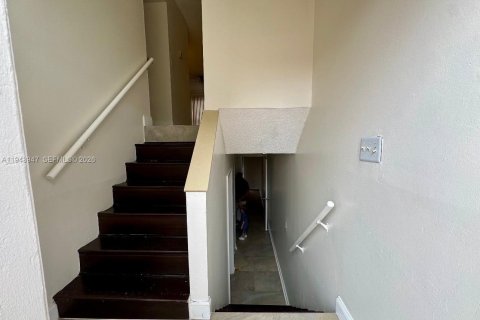 Townhouse in Sunrise, Florida 4 bedrooms № 2004720 - photo 22