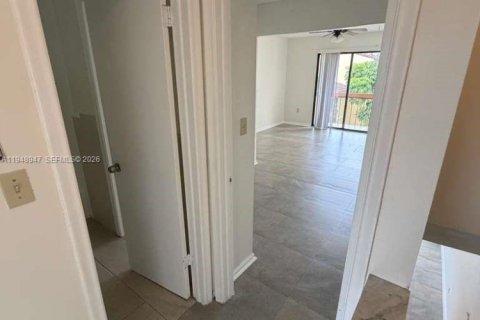 Townhouse in Sunrise, Florida 4 bedrooms № 2004720 - photo 25