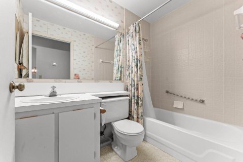 Condominio en venta en West Palm Beach, Florida, 2 dormitorios, 127.28 m2 № 2168960 - foto 17