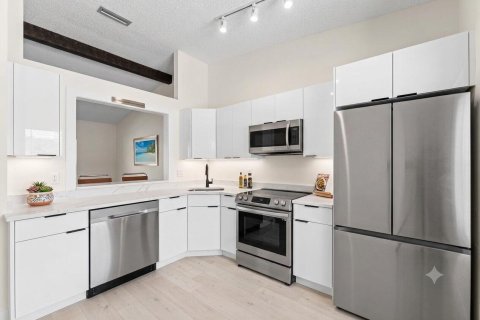 Condominio en venta en West Palm Beach, Florida, 2 dormitorios, 127.28 m2 № 2168960 - foto 2