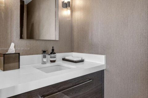 Купить кондоминиум в Санни-Айлс-Бич, Флорида 2 спальни, 124.67м2, № 2005665 - фото 15