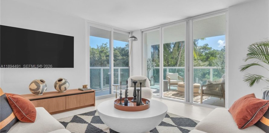 Condo à Sunny Isles Beach, Floride, 2 chambres  № 2013828