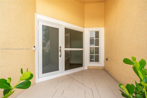House in West Palm Beach, Florida 3 bedrooms, 142.7 sq.m. № 1794600 - photo 7
