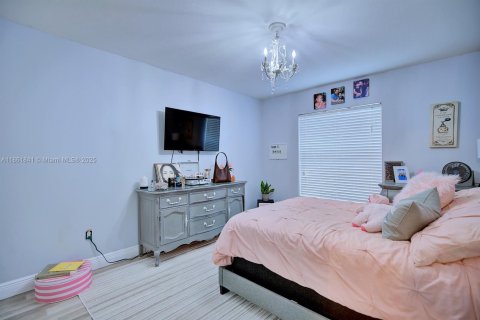 Casa en venta en Sebring, Florida, 4 dormitorios, 211.07 m2 № 1892431 - foto 27
