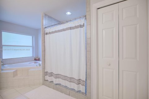 Casa en venta en Sebring, Florida, 4 dormitorios, 211.07 m2 № 1892431 - foto 24
