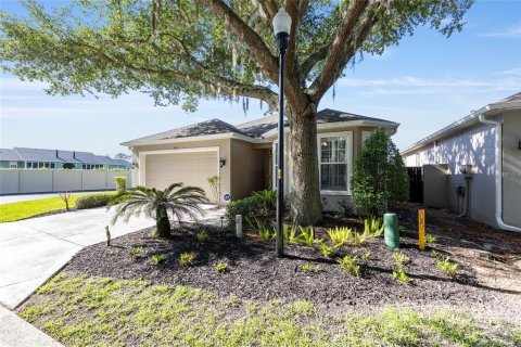House in Ocala, Florida 3 bedrooms, 153.75 sq.m. № 2232542 - photo 8
