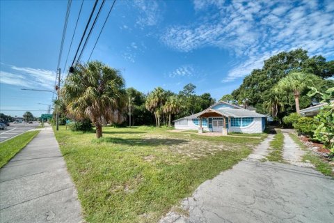 Propiedad comercial en venta en Dunedin, Florida № 2108572 - foto 8