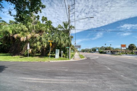 Propiedad comercial en venta en Dunedin, Florida № 2108572 - foto 23