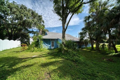 Propiedad comercial en venta en Dunedin, Florida № 2108572 - foto 17