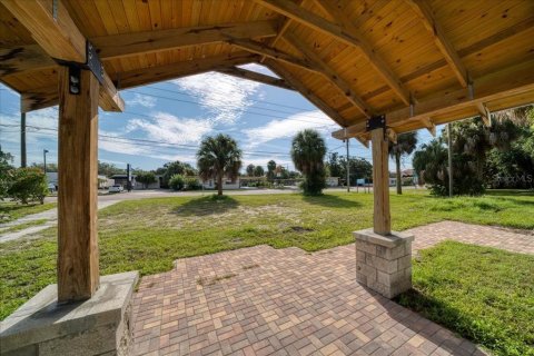 Propiedad comercial en venta en Dunedin, Florida № 2108572 - foto 10