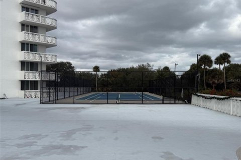 Condo in Daytona Beach, Florida, 2 bedrooms № 2098540 - photo 3