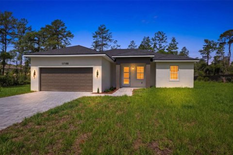 Casa en Ocala, Florida 4 dormitorios, 167.13 m2 № 2105105