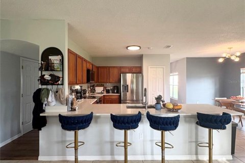Casa en venta en Kissimmee, Florida, 4 dormitorios, 258.08 m2 № 2385564 - foto 13