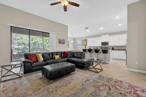 Villa ou maison à vendre à Davenport, Floride: 4 chambres, 242.1 m2 № 2149432 - photo 15