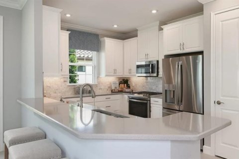 House in Bradenton, Florida 2 bedrooms, 142.42 sq.m. № 2238373 - photo 6