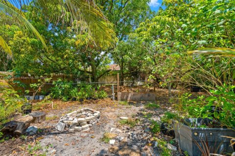 House in Fort Lauderdale, Florida 2 bedrooms, 75.81 sq.m. № 1892584 - photo 22