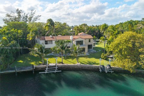 Casa en venta en Miami Beach, Florida, 6 dormitorios, 536.51 m2 № 2062289 - foto 3