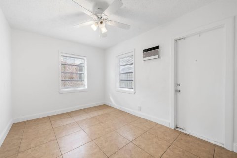 Immobilier commercial à vendre à Hollywood, Floride: 88.91 m2 № 2439225 - photo 9