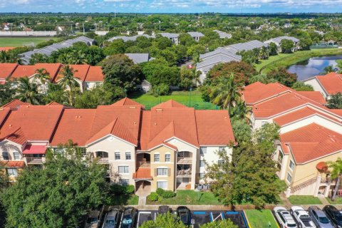 Купить кондоминиум в Уэст-Палм-Бич, Флорида 6 комнат, 120.77м2, № 2083047 - фото 24