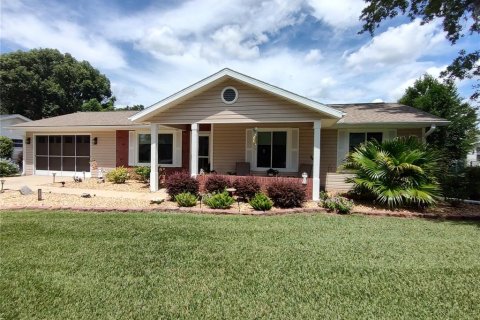 Casa en venta en Ocala, Florida, 2 dormitorios, 114.73 m2 № 1901571 - foto 1