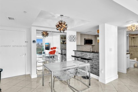 Снять в аренду кондоминиум в Майами-Бич, Флорида 1 спальня, 69.31м2, № 1989220 - фото 22