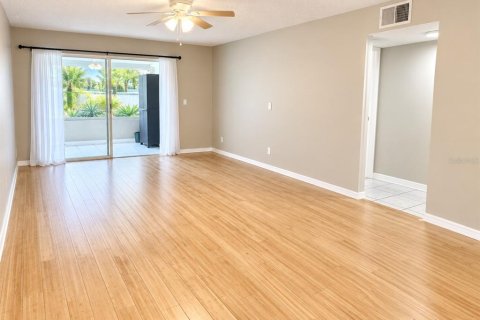 Copropriété à louer à Clearwater, Floride: 2 chambres, 97.55 m2 № 2391183 - photo 7