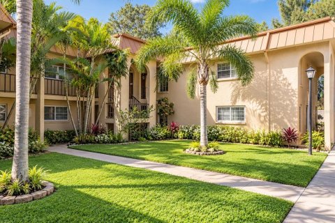 Condo à Clearwater, Floride, 2 chambres  № 2391183