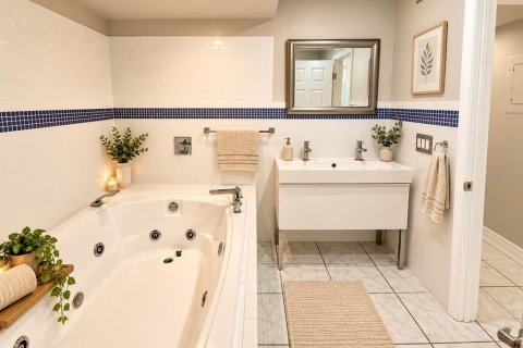 Copropriété à louer à Clearwater, Floride: 2 chambres, 97.55 m2 № 2391183 - photo 8