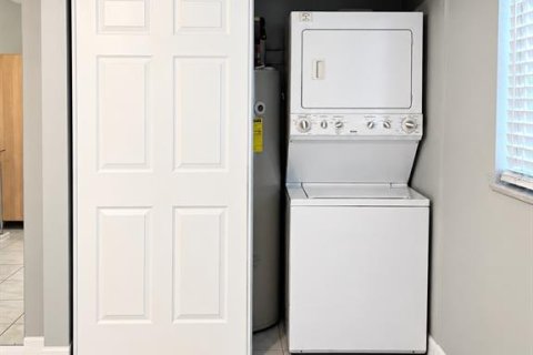 Copropriété à louer à Clearwater, Floride: 2 chambres, 97.55 m2 № 2391183 - photo 4