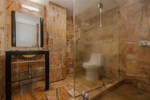 Copropriété à louer à Miami Beach, Floride: 2 chambres, 99.31 m2 № 2252129 - photo 20