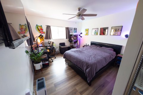 Touwnhouse à louer à Miami, Floride: 2 chambres, 130.62 m2 № 1944871 - photo 12